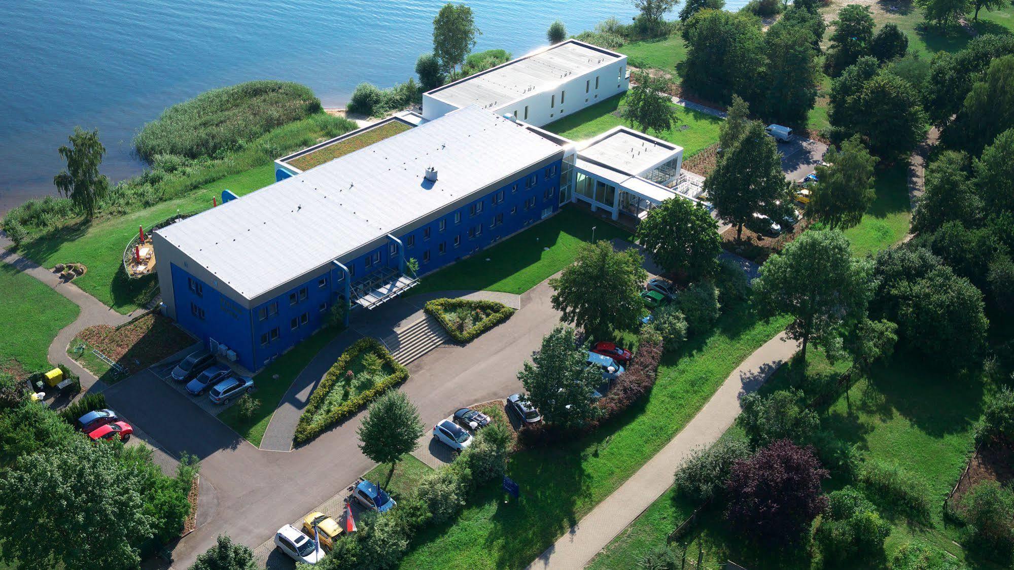 Strandhotel Senftenberger See Exterior foto